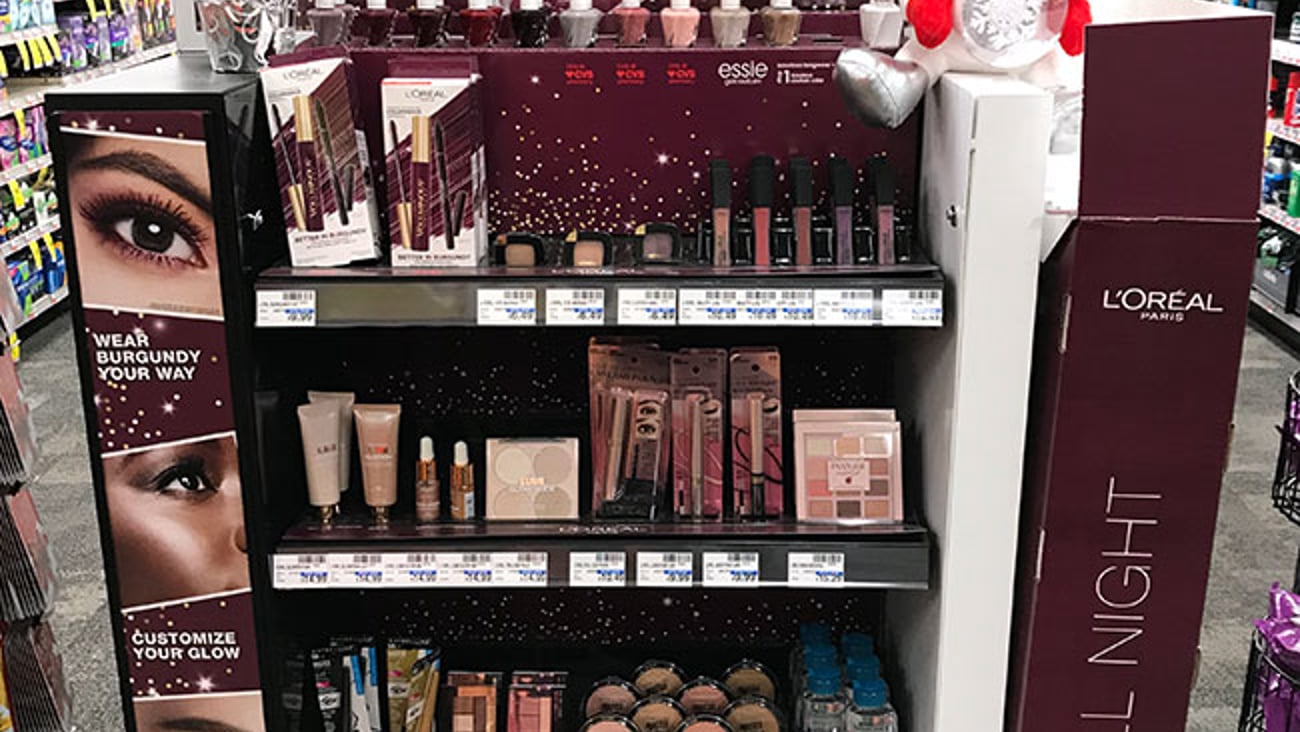 CVS L'Oreal 'Party All Night' Endcap