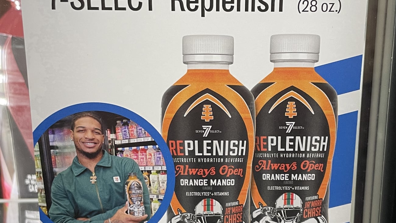 7-Eleven 7-Select Replenish 'Be a VIP' Cooler Cling