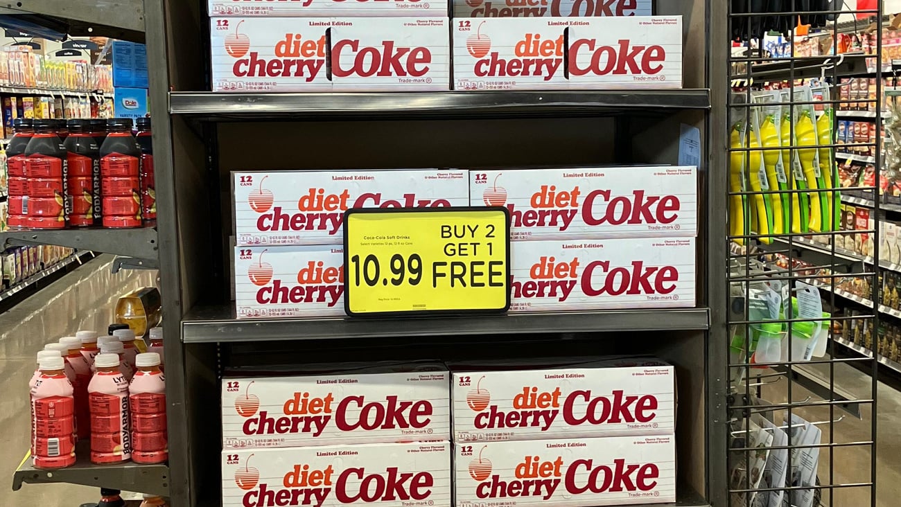 Mariano's Diet Cherry Coke Endcap