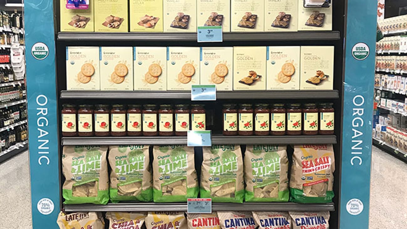 Publix 'Organic' Endcap Signage