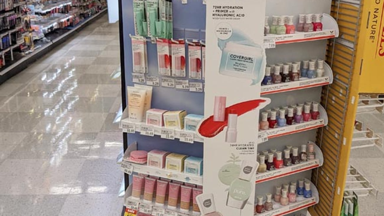 CoverGirl Sally Hansen 'Clean Color' Endcap Display