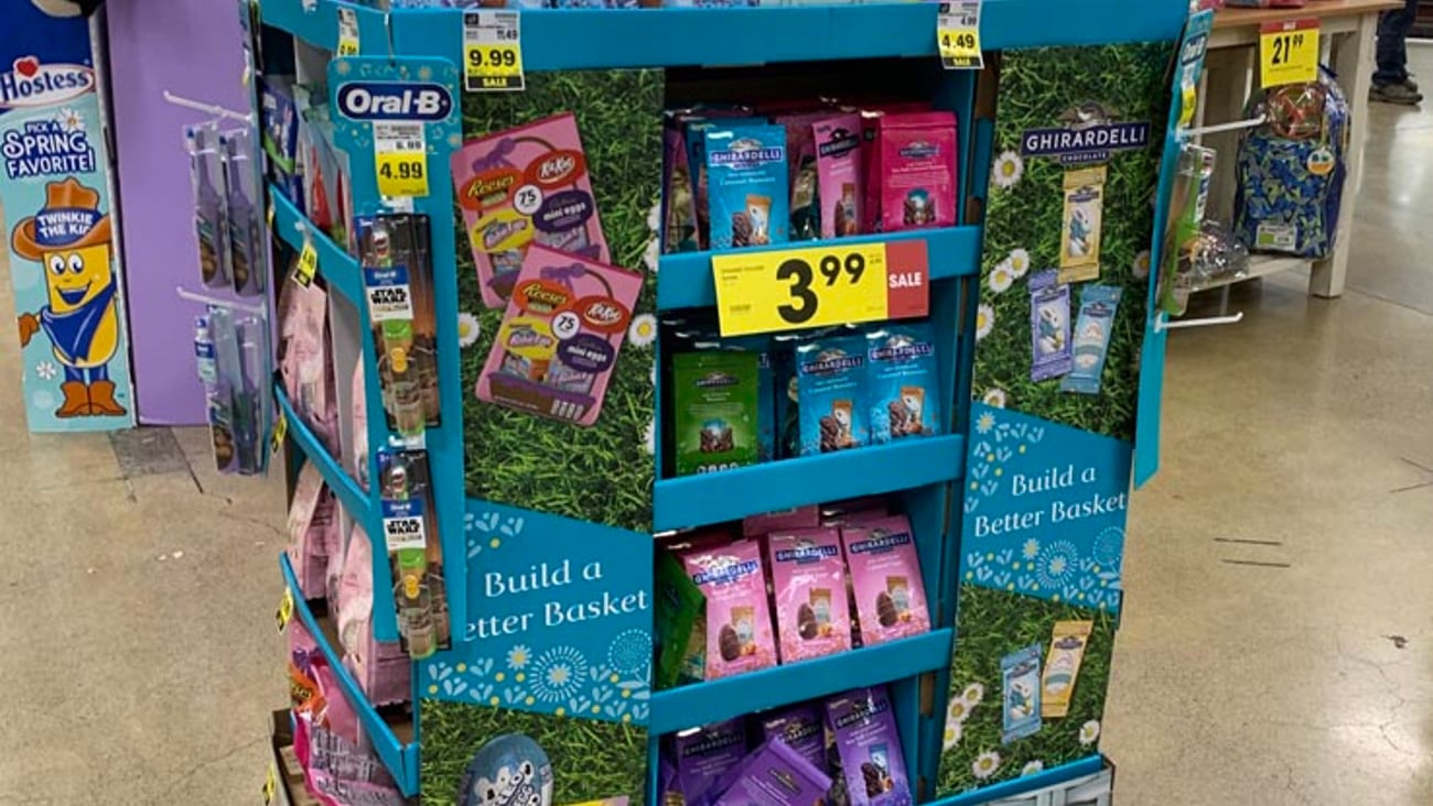 Fred Meyer 'Build A Better Basket' Pallet Display