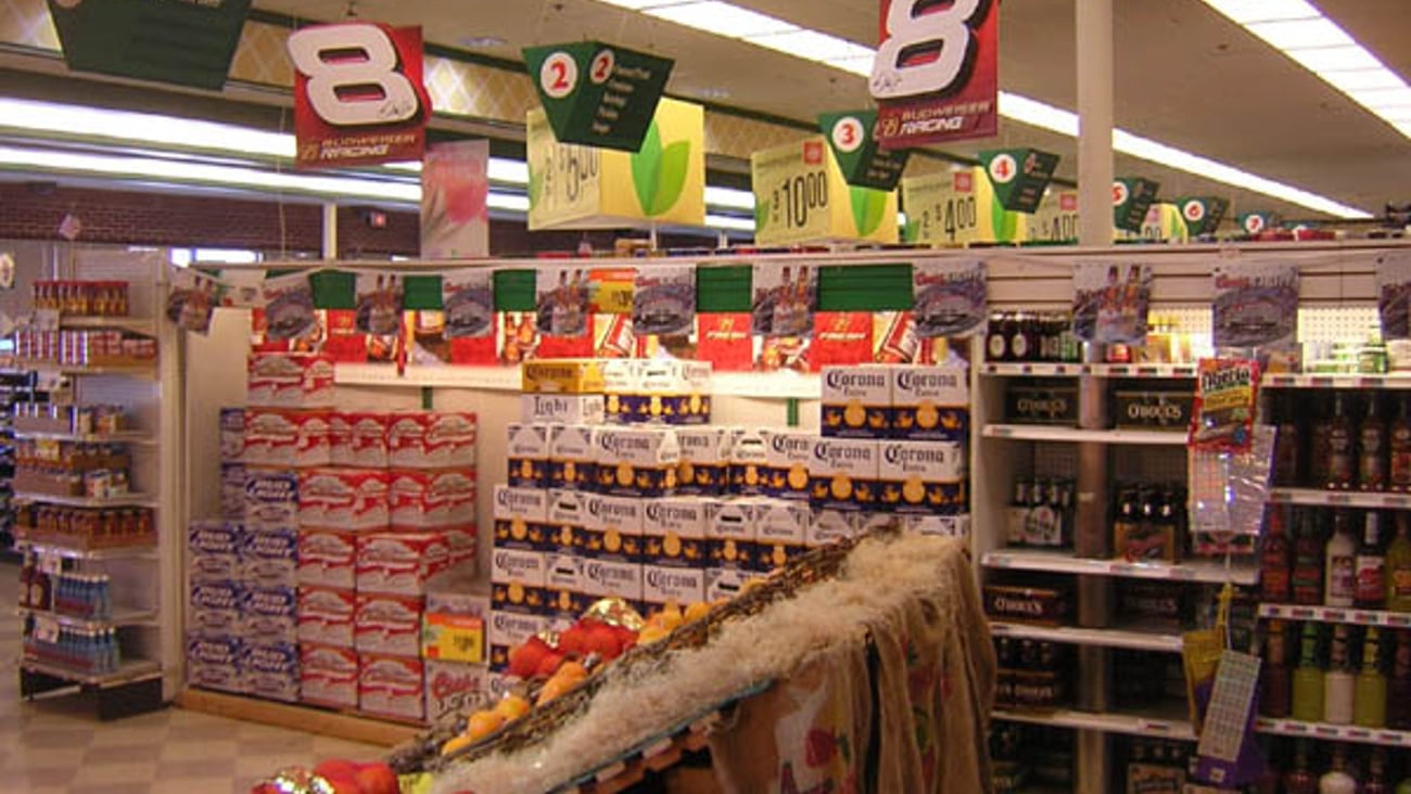 Shaw's Beer Department