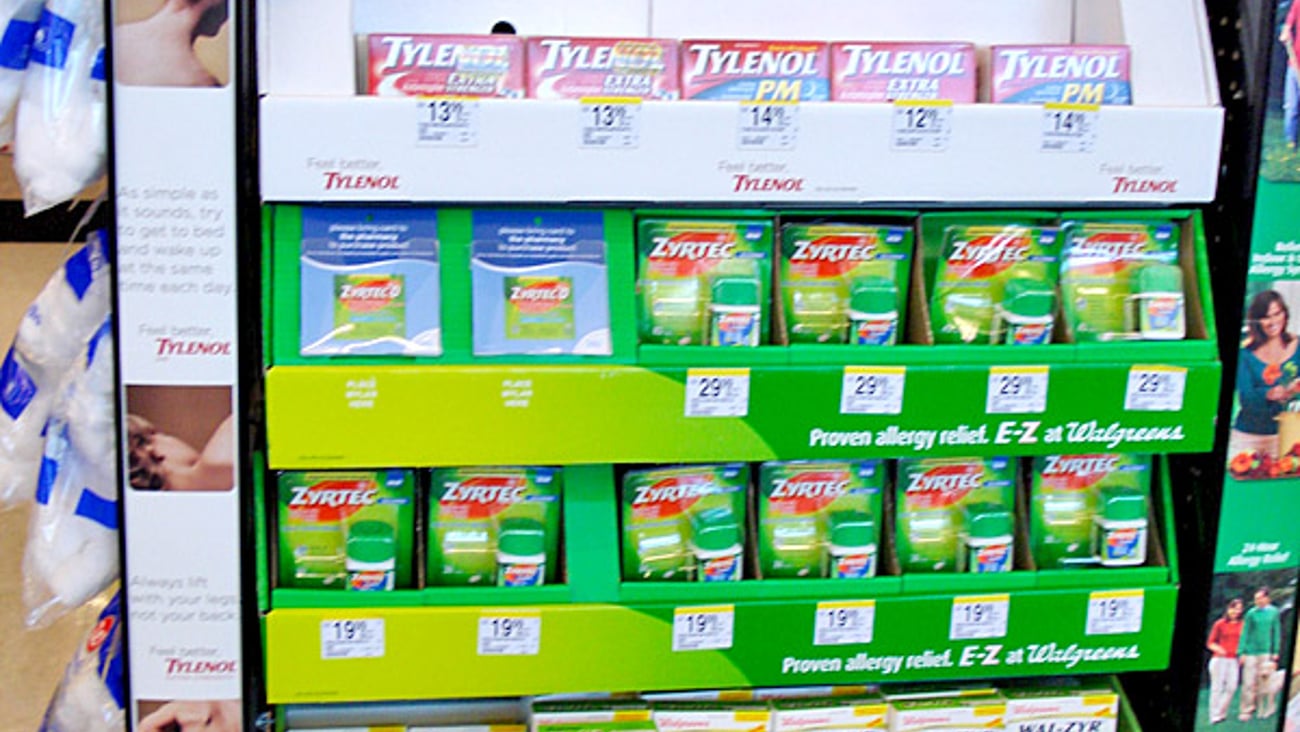 Walgreens Tylenol, Zyrtec Rebate Endcap