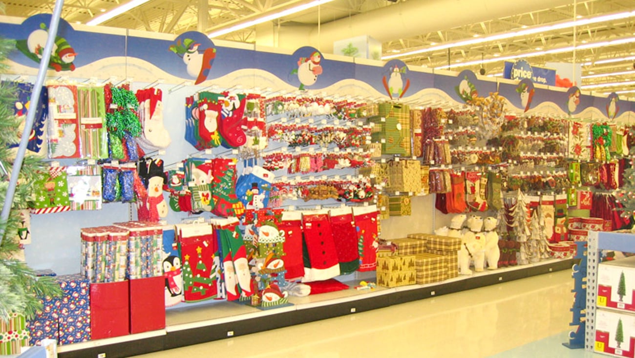 Meijer Holiday Decorations Gondola
