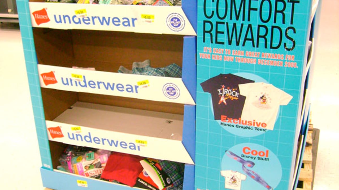 Hanes 'Comfort Rewards' Pallet Display