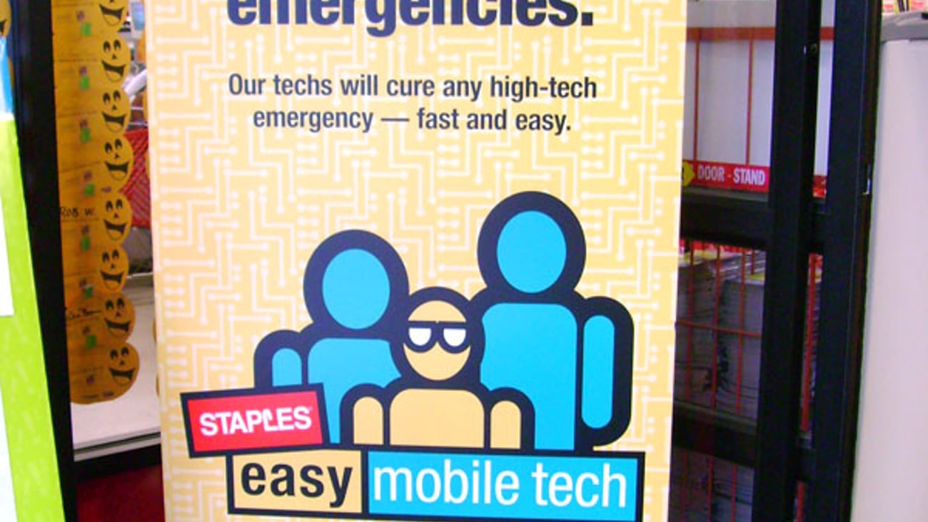 Staples Easy Mobile Tech Lobby Sign