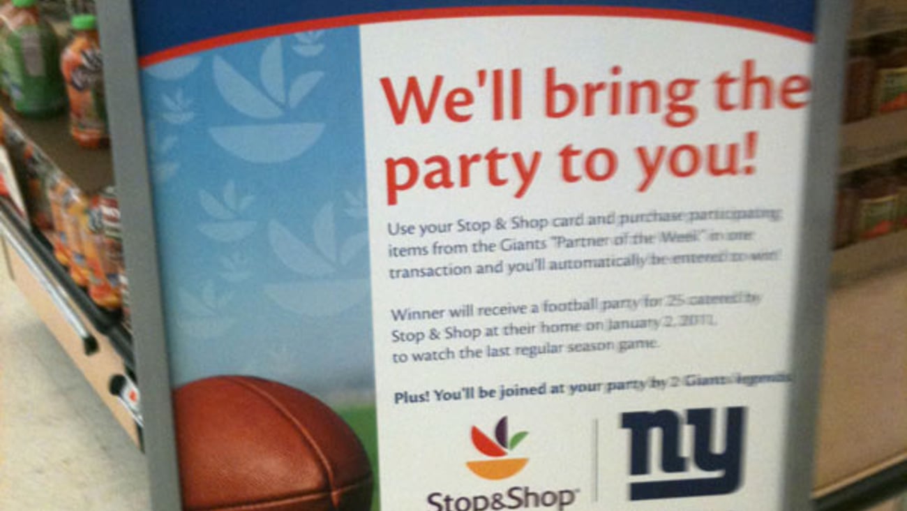 Stop & Shop Giants Sweeps Stanchion Sign