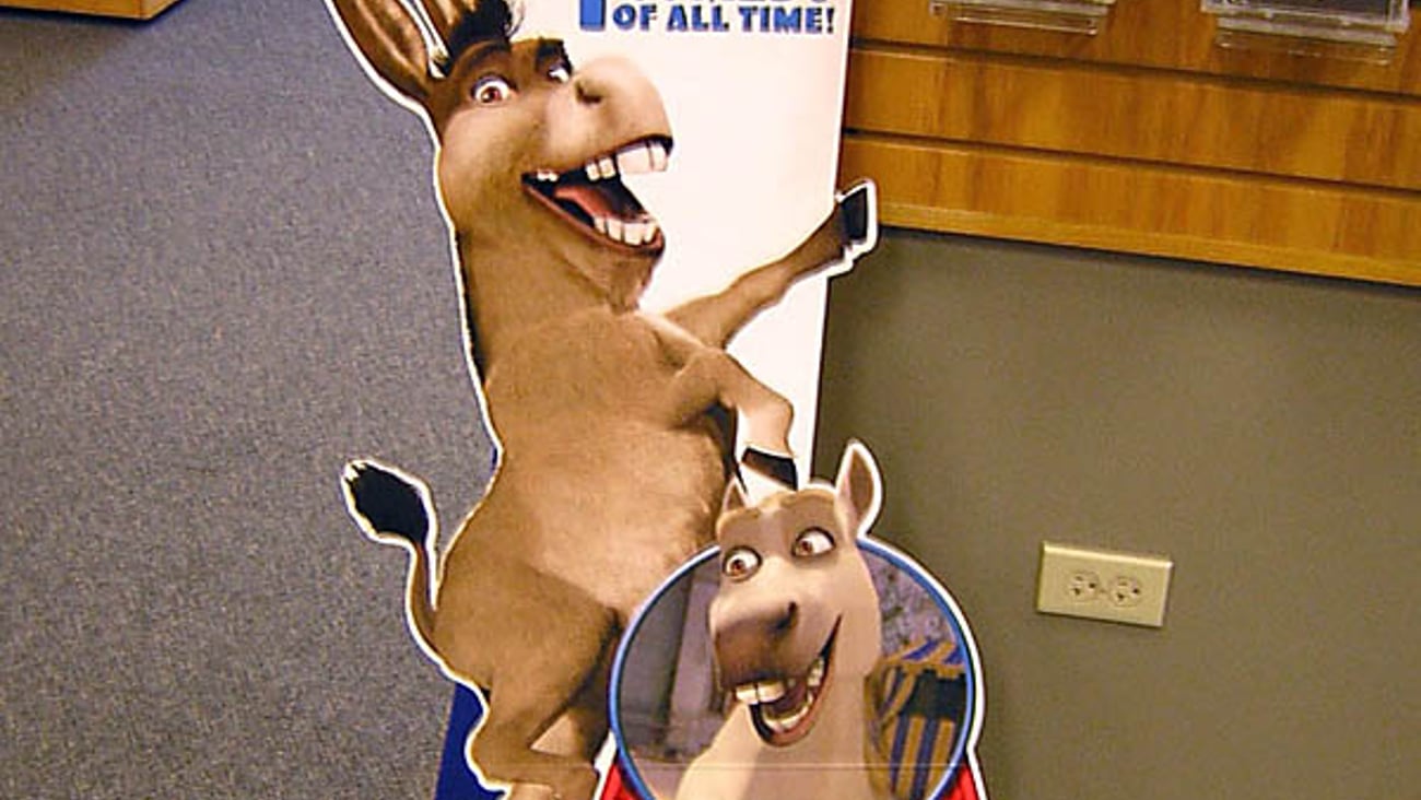 'Shrek 2' DVD/Video Standee