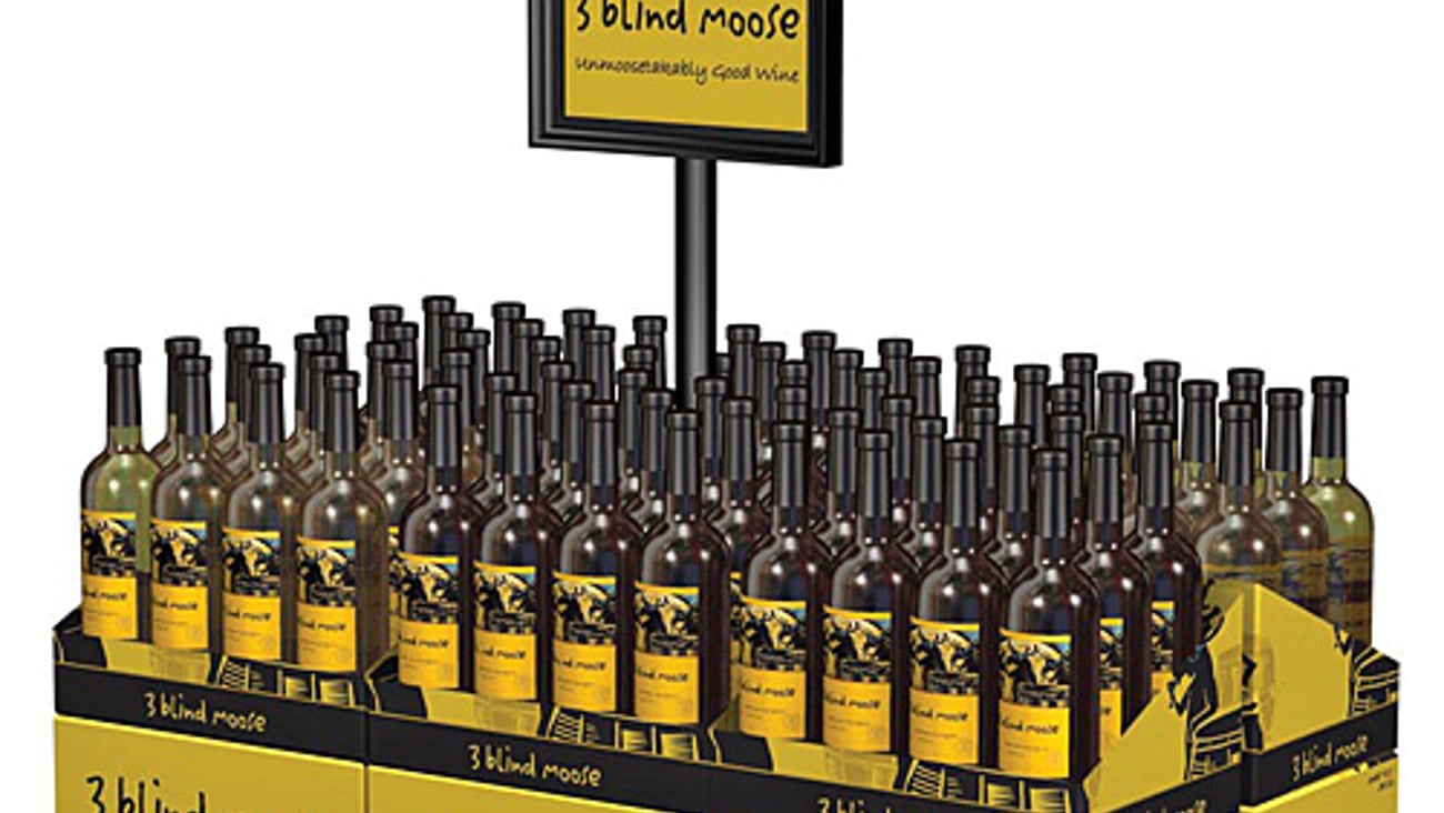 3 Blind Moose Wine Case Stack