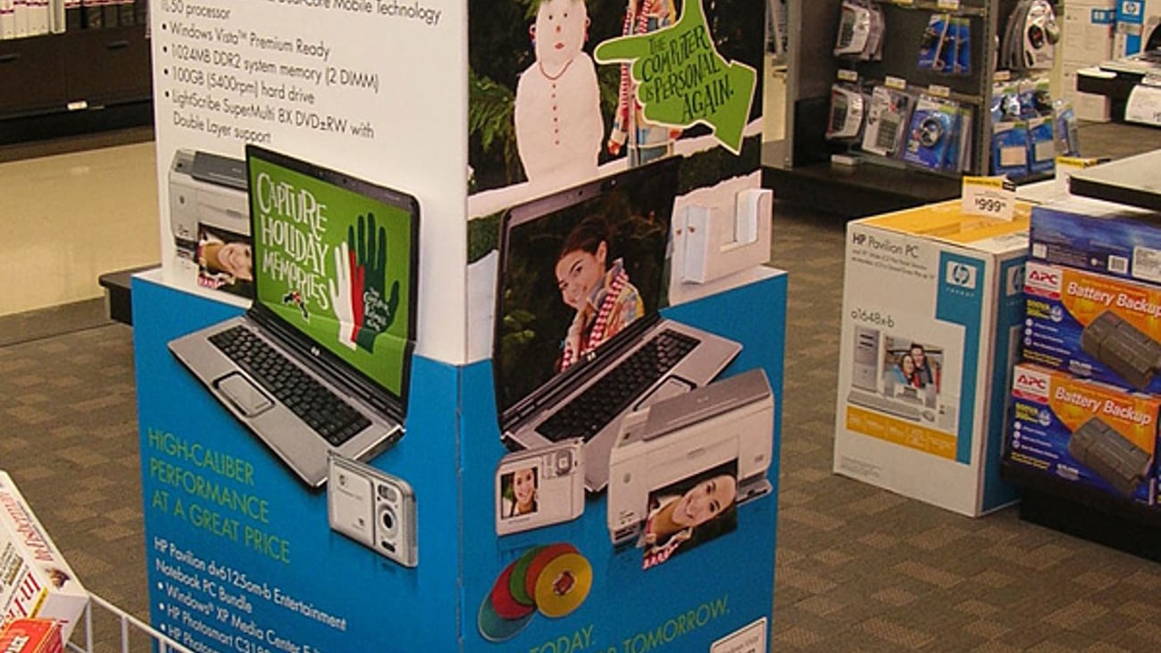 OfficeMax Holiday HP Laptop Offer Standee