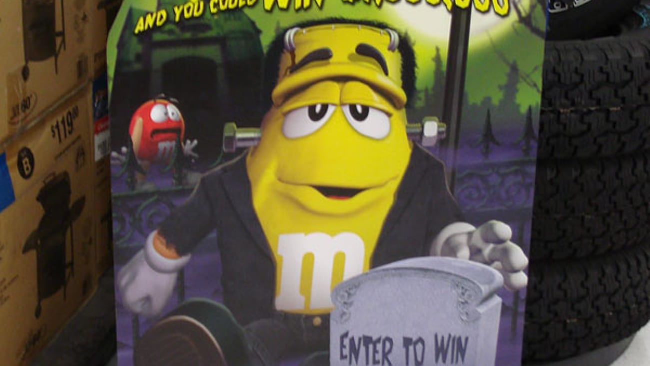 M&M's Halloween Sweepstakes Standee