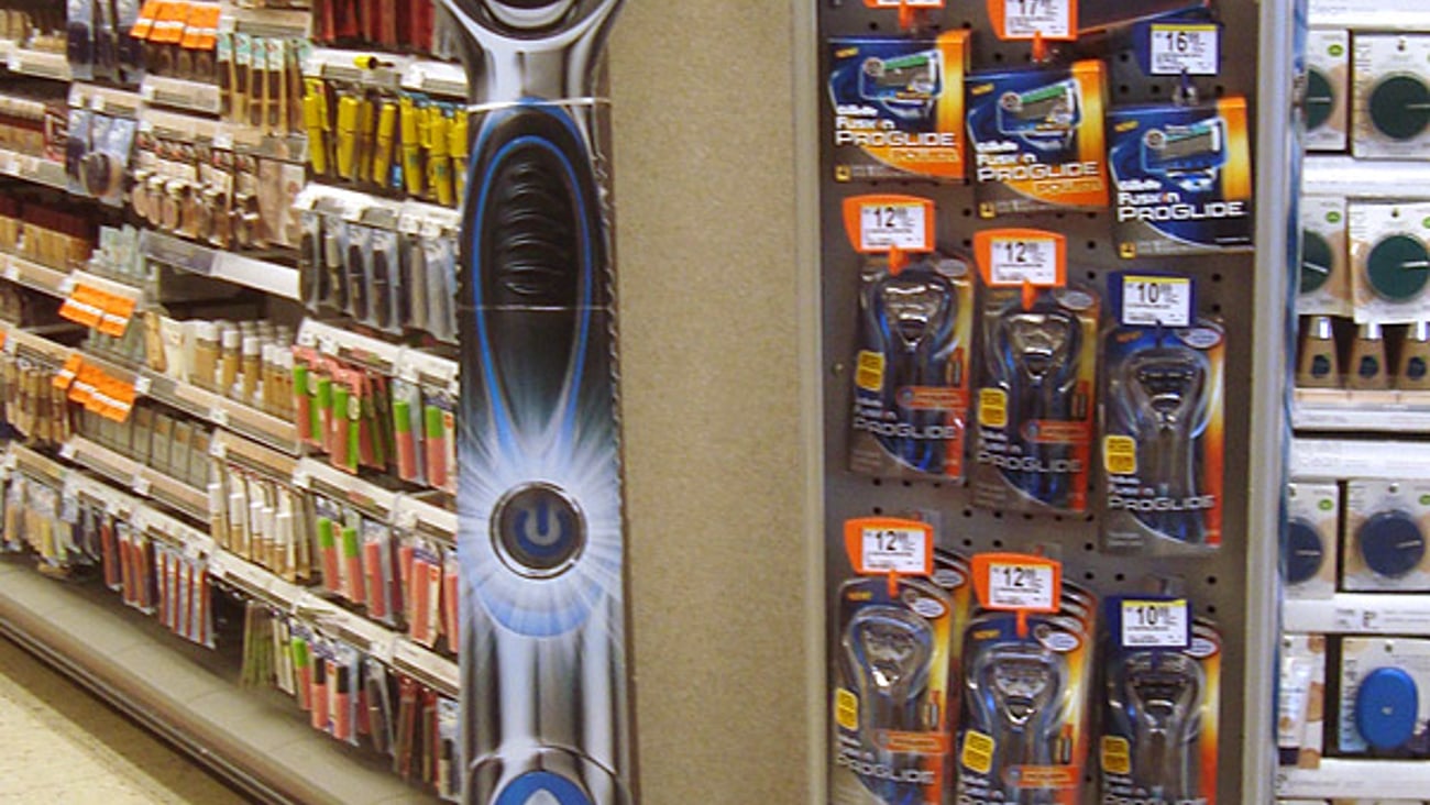 Gillette Fusion ProGlide Standee/Tower