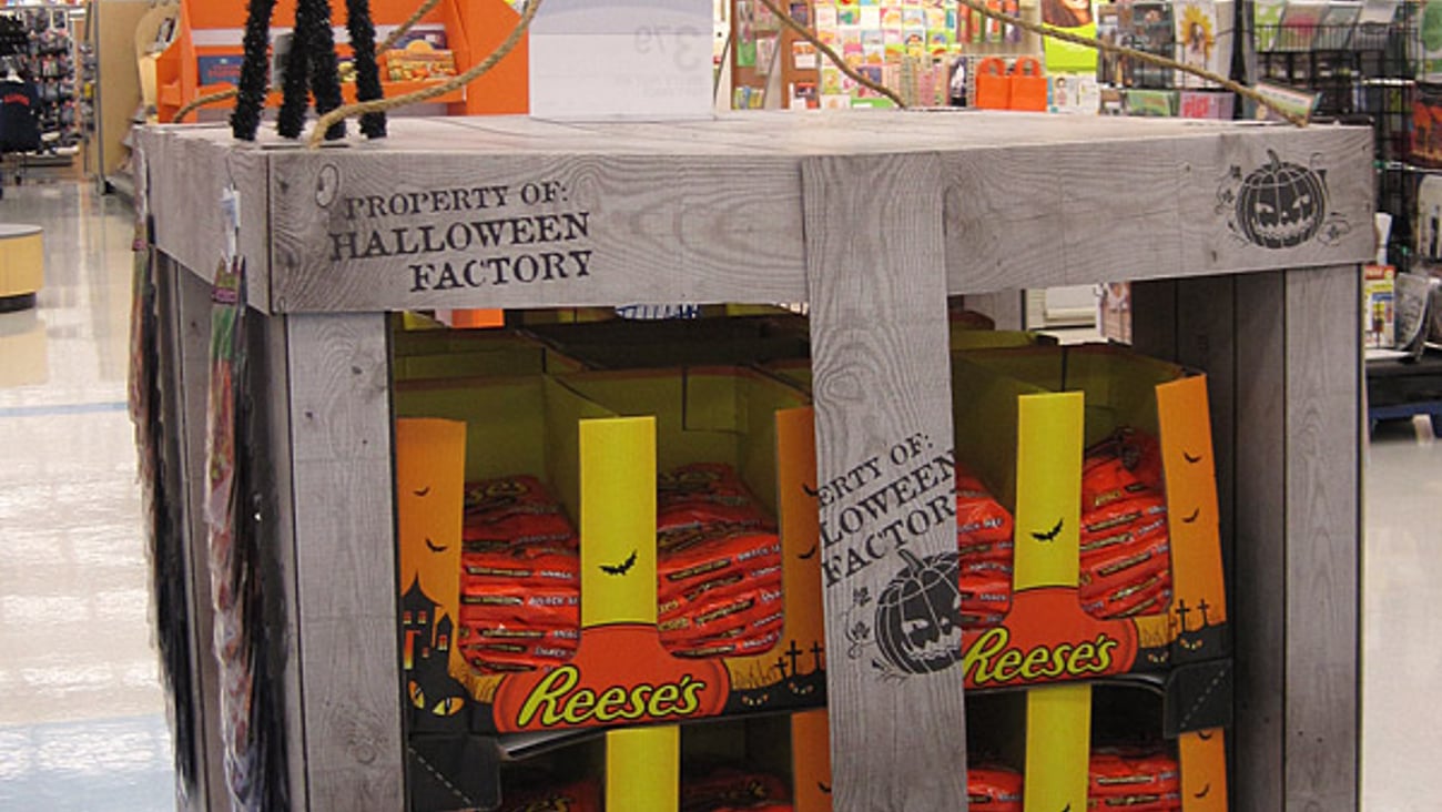 Meijer Reese's 'Halloween Factory' Pallet Display