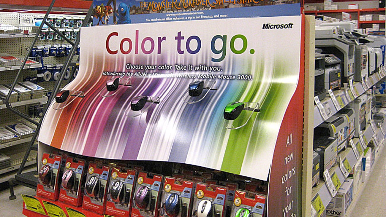 Microsoft 'Color to Go' Endcap