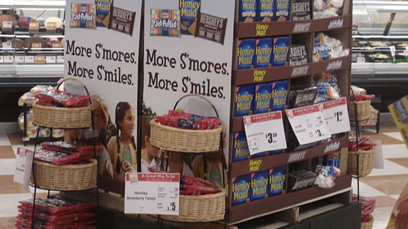 Kraft Hershey 'More S'mores' Pallet Display
