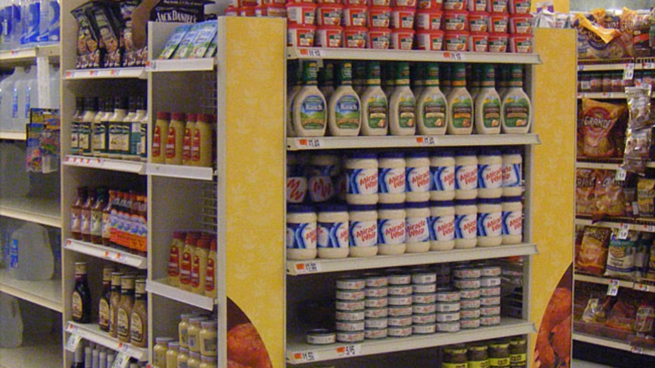 Giant-Landover 'Summertime Favorites' Endcap