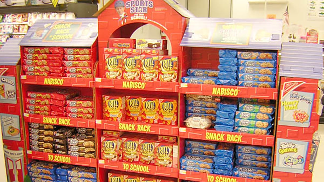 Nabisco Snack Back-to-School Display