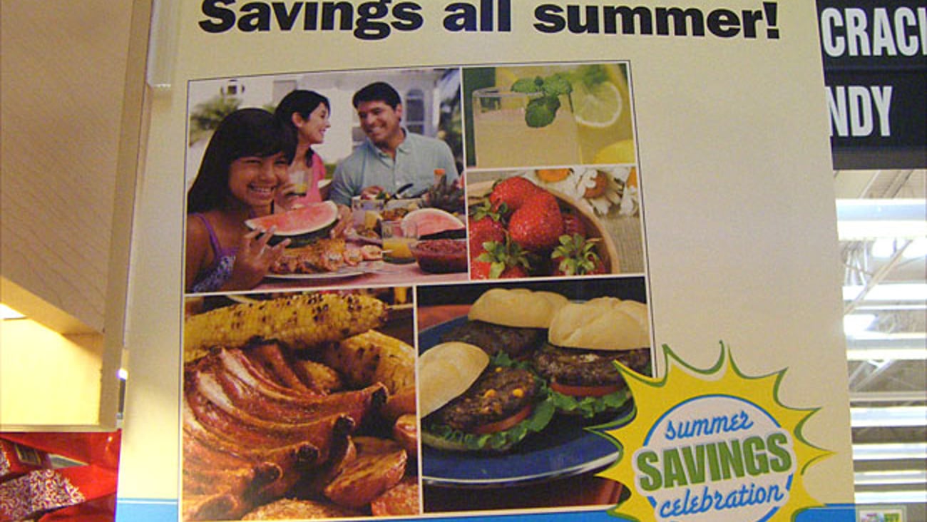 Giant-Carlisle 'Summer Savings Celebration' Sign