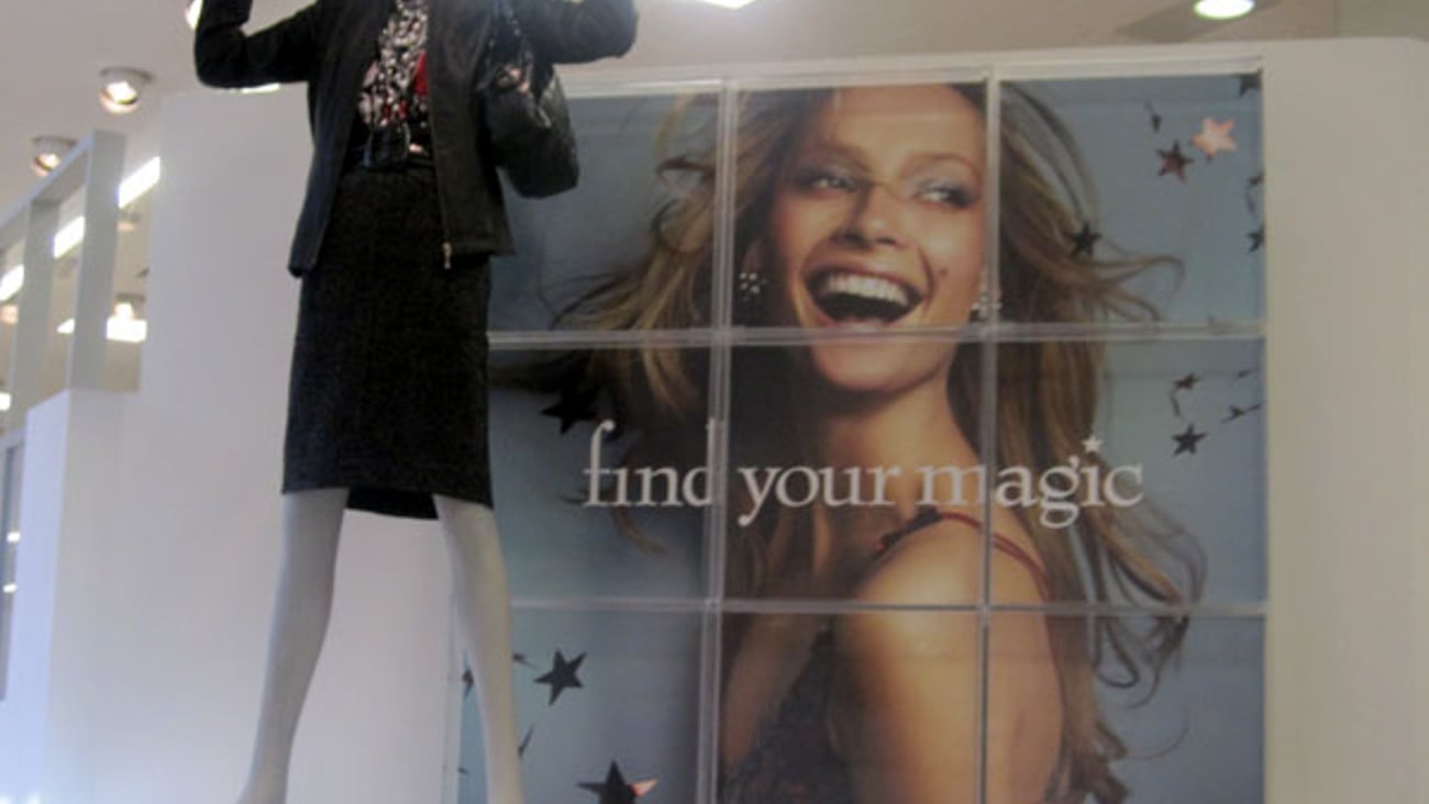 Macy's 'Find Your Magic' Sign