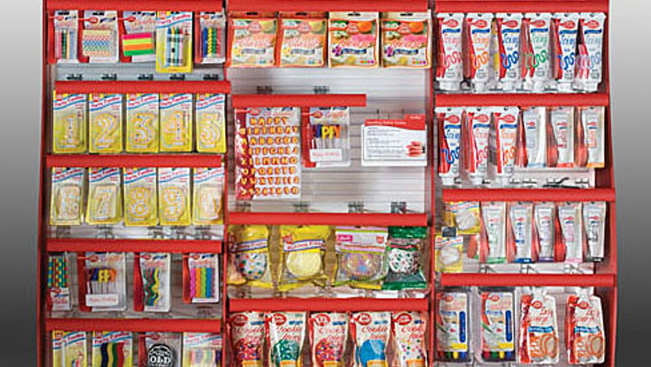 Signature Brands Cake Decorating In-Line Display