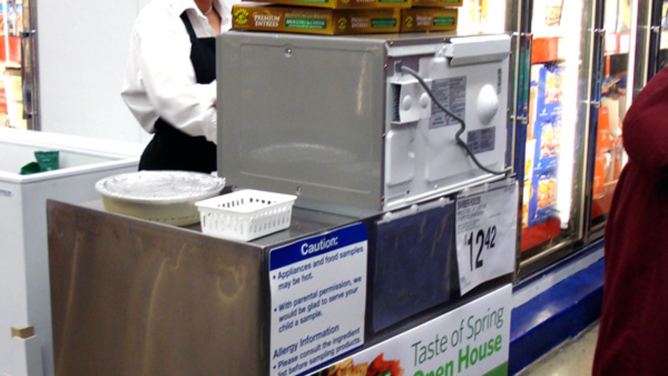 Sam's Club 'Taste of Spring' Barber Foods Station