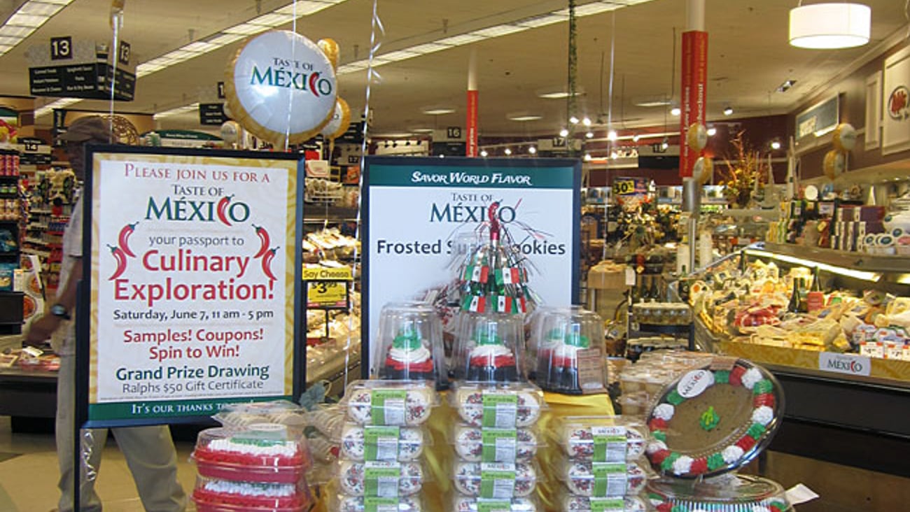 Kroger 'Taste of Mexico' Table Display