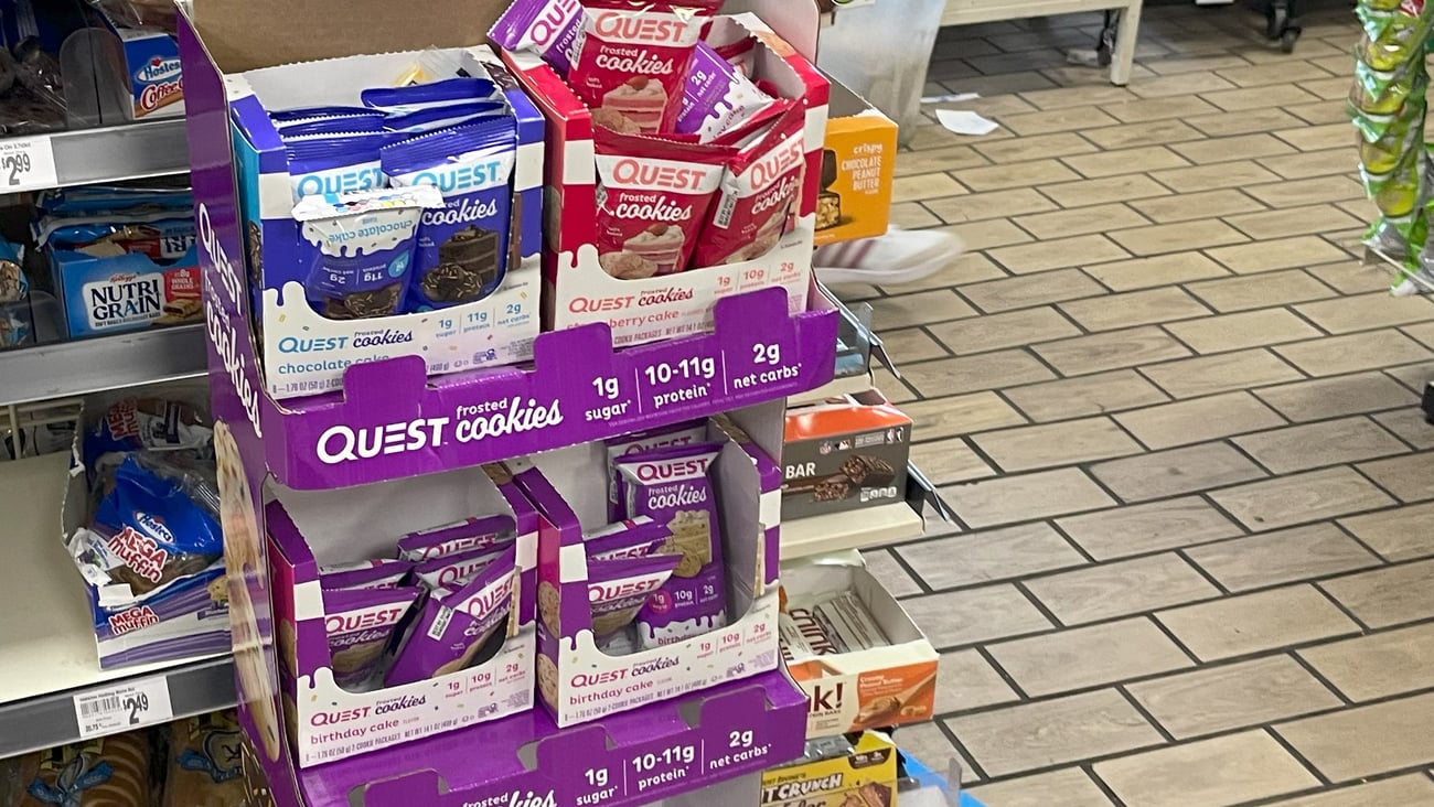 7-Eleven Quest Tetris Floorstand Header