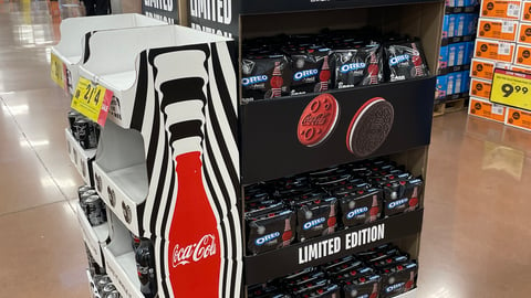 Coca-Cola Oreo 'Taste It While It Lasts' Aisle Display