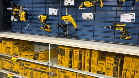 Dewalt display