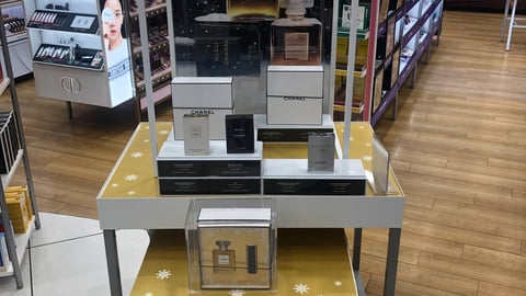 Ulta aisle display