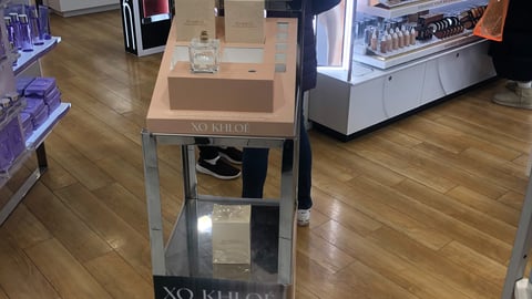 Ulta floorstand