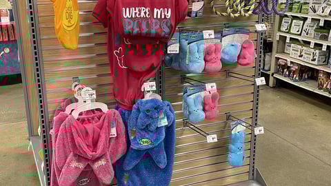PetSmart Peeps Gondola