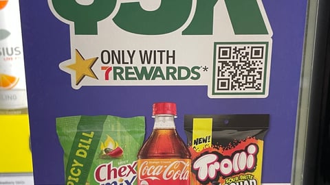 7-Eleven 'Make My Day with $5K' Cooler Cling