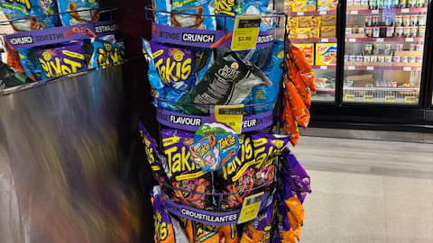 Takis floorstand