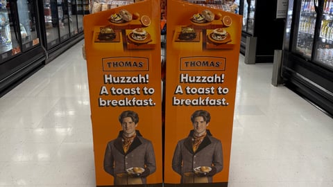 Thomas aisle display