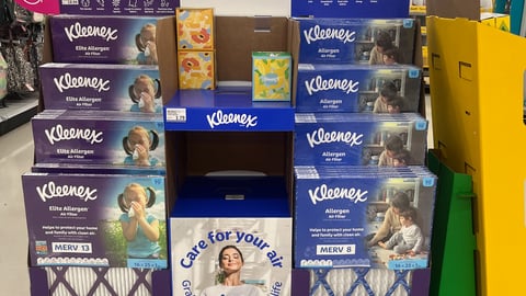 Kleenex pallet