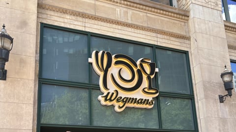 WEgmans Exterior