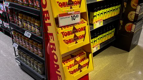 Toblerone floorstand