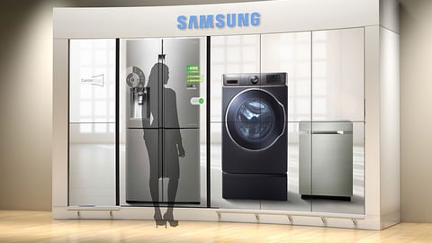 Samsung CenterStage Display