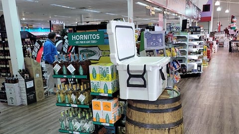Hornitos Display Fixture