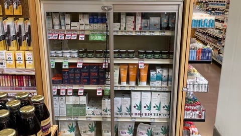 Sprouts 'Nourish Naturally With CBD' Locked Endcap Case