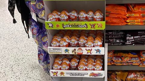 Kinder Joy 'Mix & Match' Floorstand