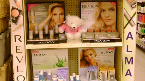 Walgreens Revlon 'Vacation Cash' Endcap