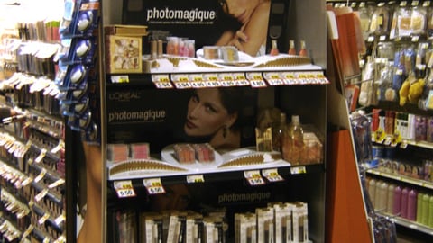 Fry's Signature PhotoMagique Endcap