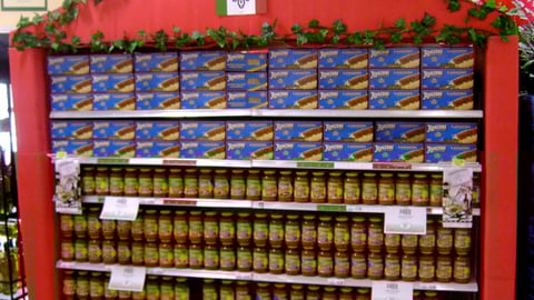 Publix 'Viva Italia Sale' Merchandising