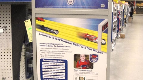 Dremel Lowe's 'Built for Speed' Stanchion Sign