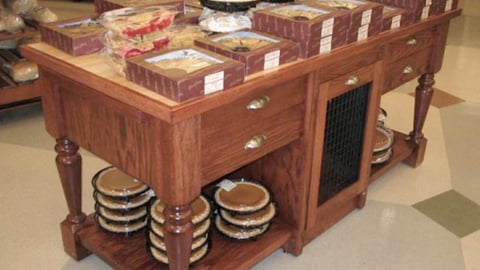 Fresh Fare Baked Goods Merchandising