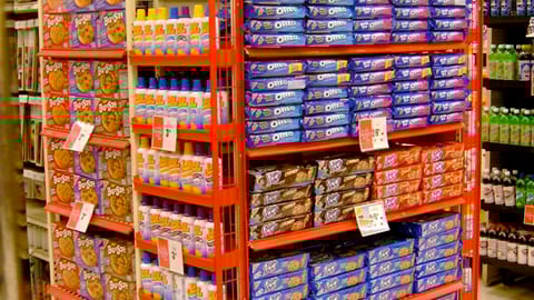 Nabisco 'Show Your Love' Endcap