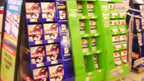 Staples TurboTax Quarter-Pallet Displays